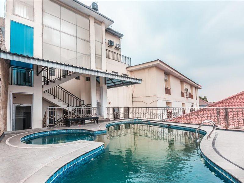 Oyo 1667 Wisma Lux Barkah Τζακάρτα Πισίνα φωτογραφία