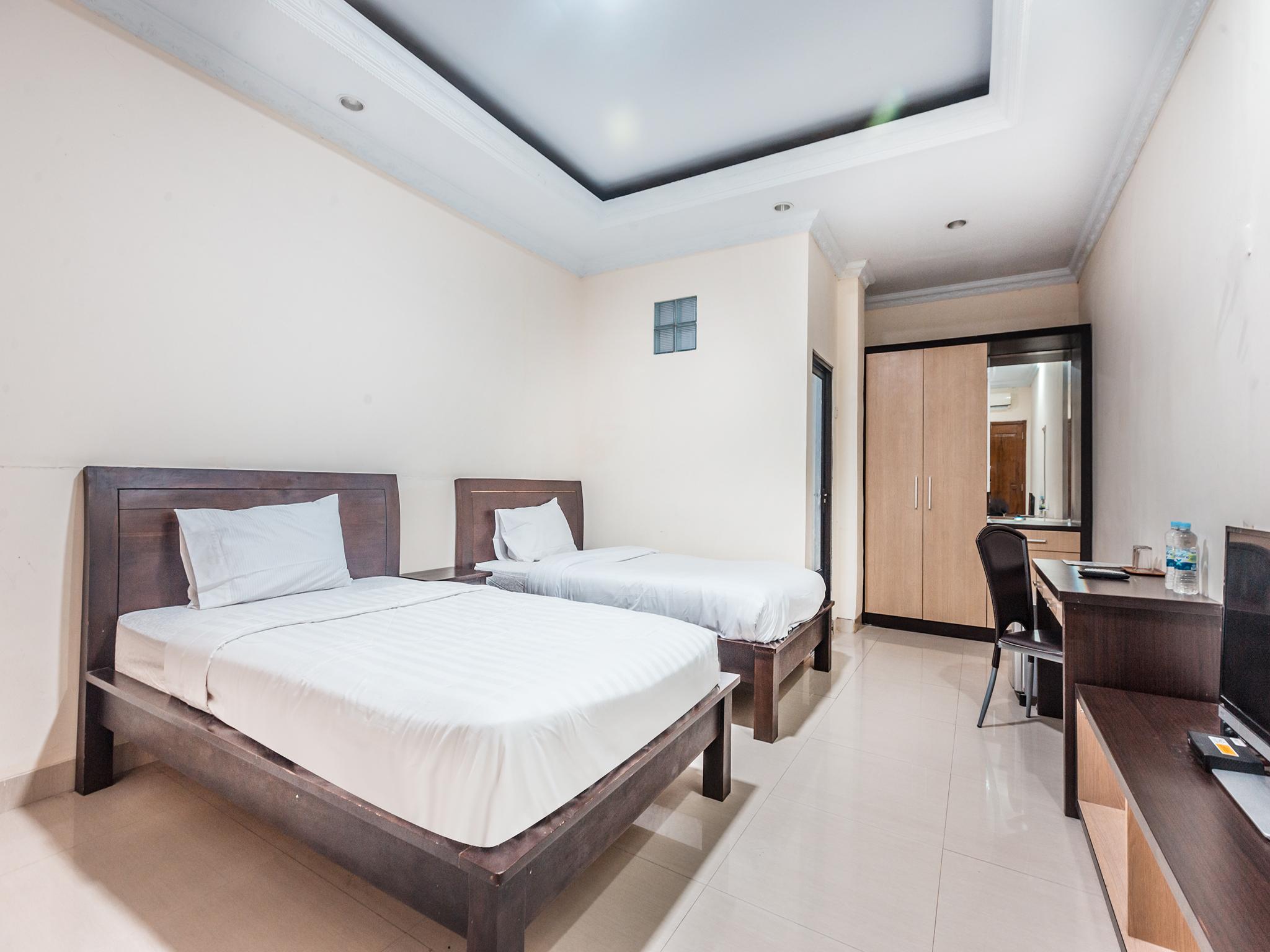Oyo 1667 Wisma Lux Barkah Τζακάρτα Εξωτερικό φωτογραφία
