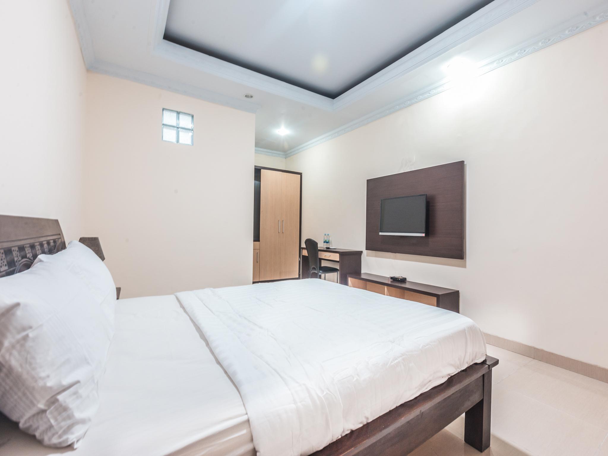 Oyo 1667 Wisma Lux Barkah Τζακάρτα Εξωτερικό φωτογραφία