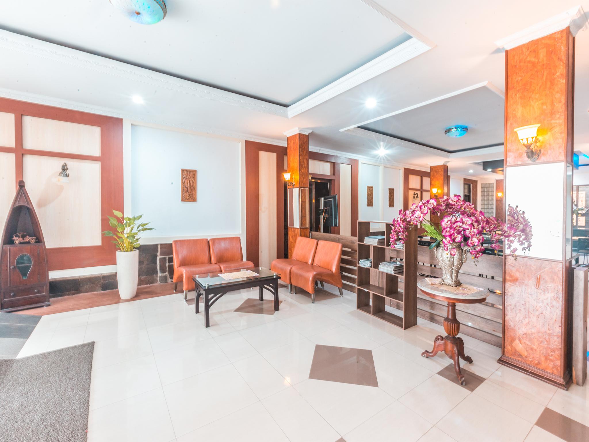Oyo 1667 Wisma Lux Barkah Τζακάρτα Εξωτερικό φωτογραφία