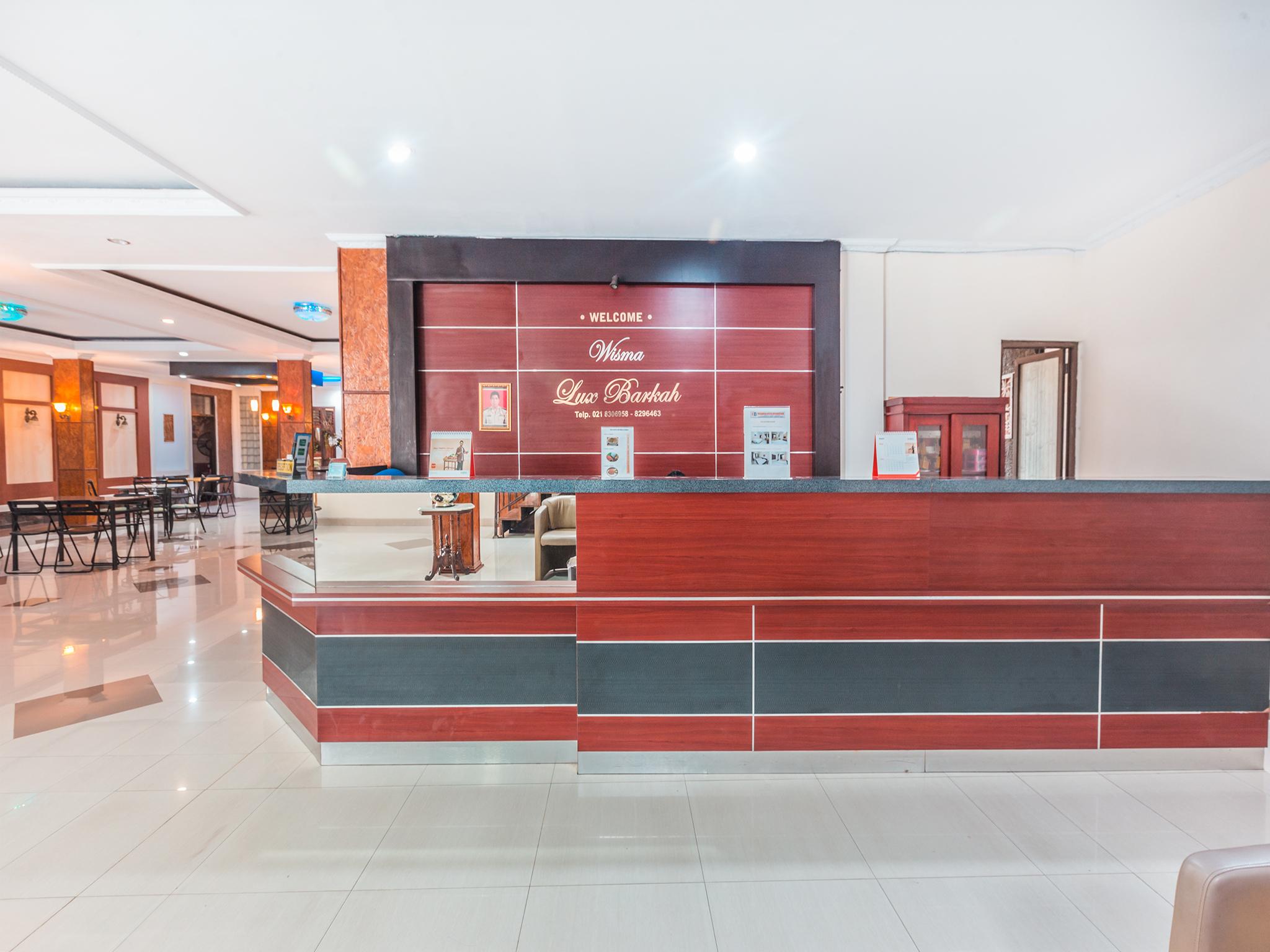 Oyo 1667 Wisma Lux Barkah Τζακάρτα Εξωτερικό φωτογραφία