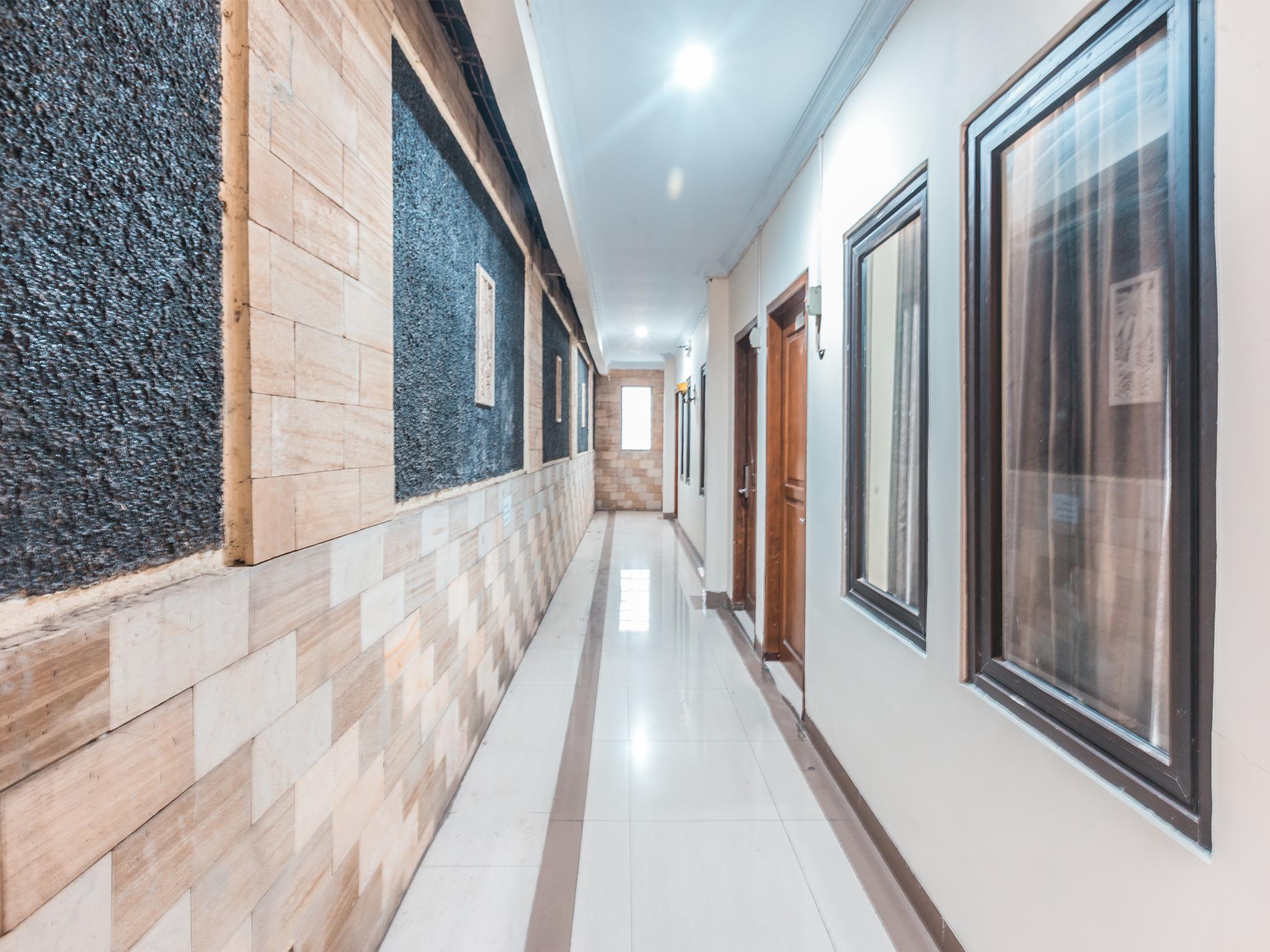 Oyo 1667 Wisma Lux Barkah Τζακάρτα Εξωτερικό φωτογραφία
