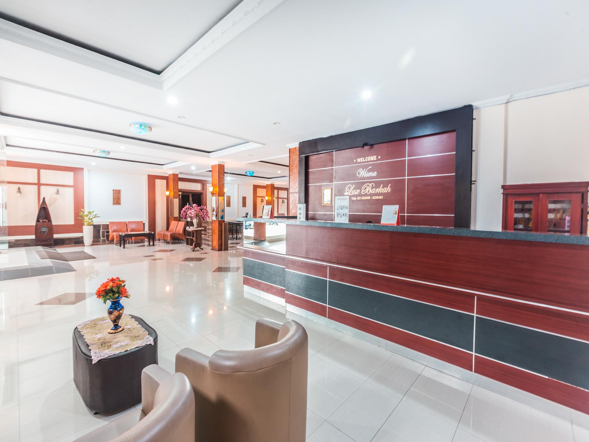 Oyo 1667 Wisma Lux Barkah Τζακάρτα Εξωτερικό φωτογραφία