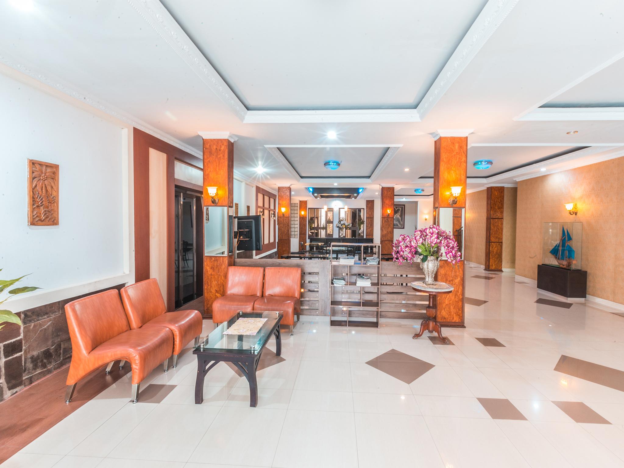 Oyo 1667 Wisma Lux Barkah Τζακάρτα Εξωτερικό φωτογραφία