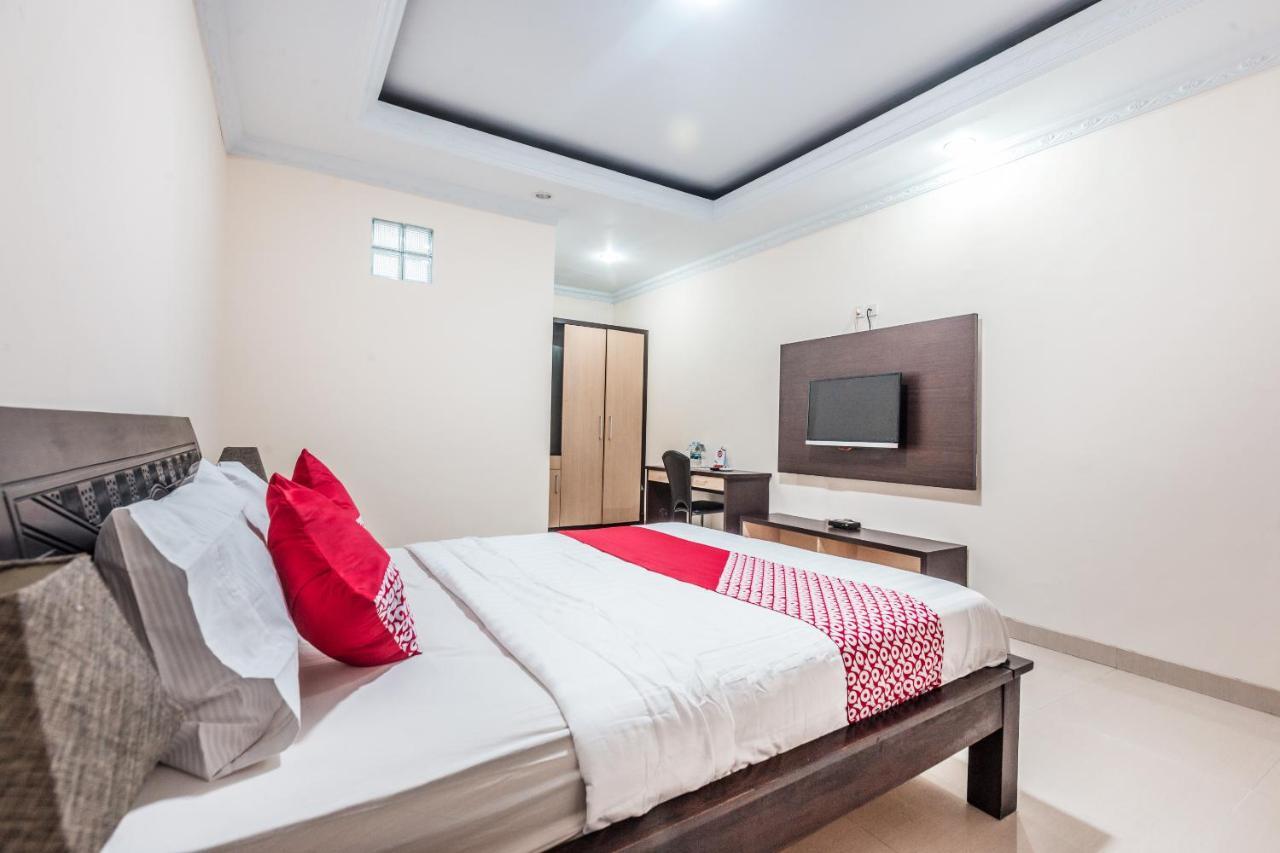 Oyo 1667 Wisma Lux Barkah Τζακάρτα Δωμάτιο φωτογραφία